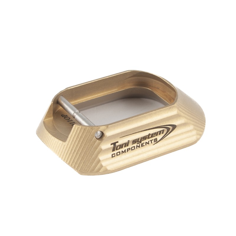Open magwell for 2011 in brass